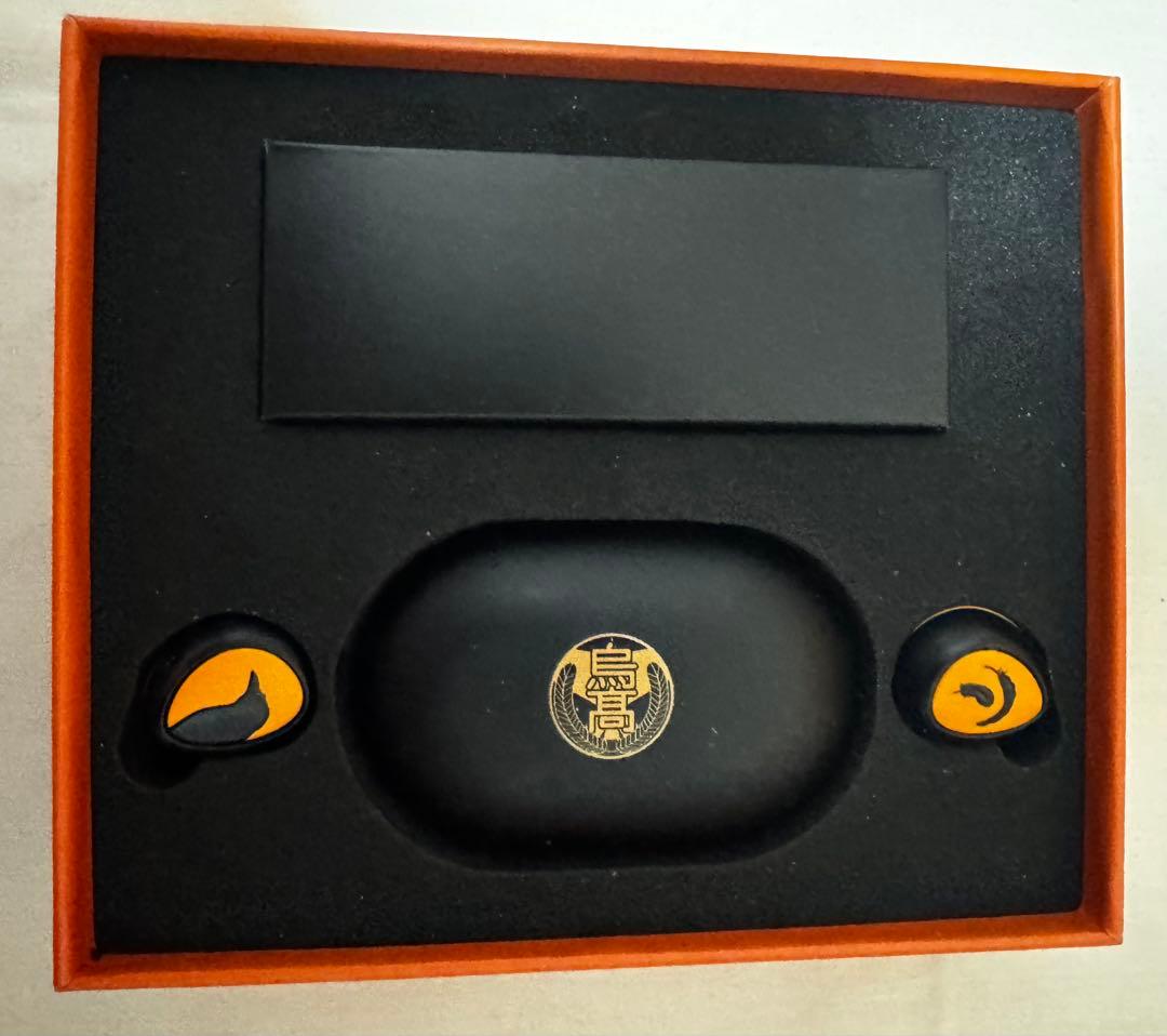 はらぺこあおむし ハイキュー!! 烏野高校 ワイヤレスイヤホン