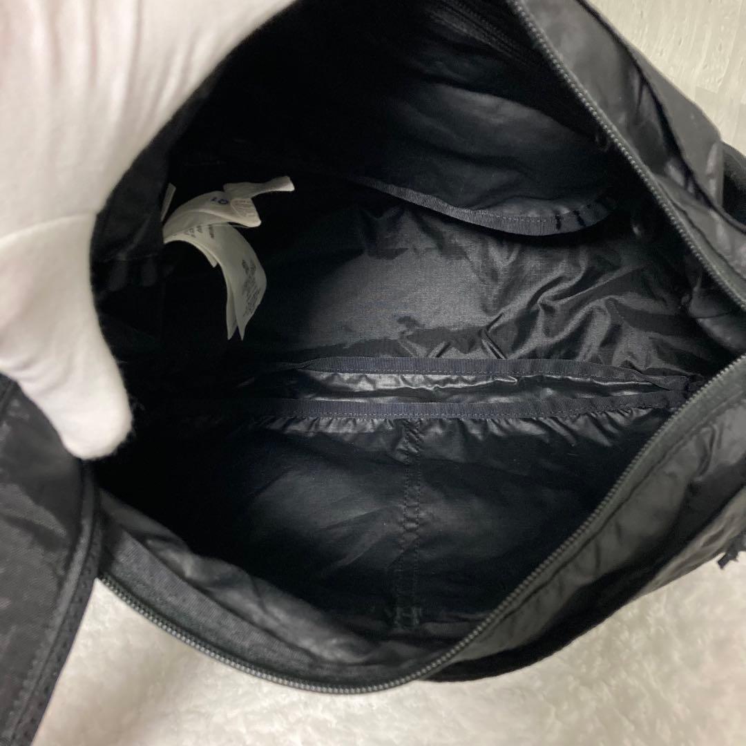 Patagonia ライトウェイト トラベル メッセンジャーバッグ ブラック