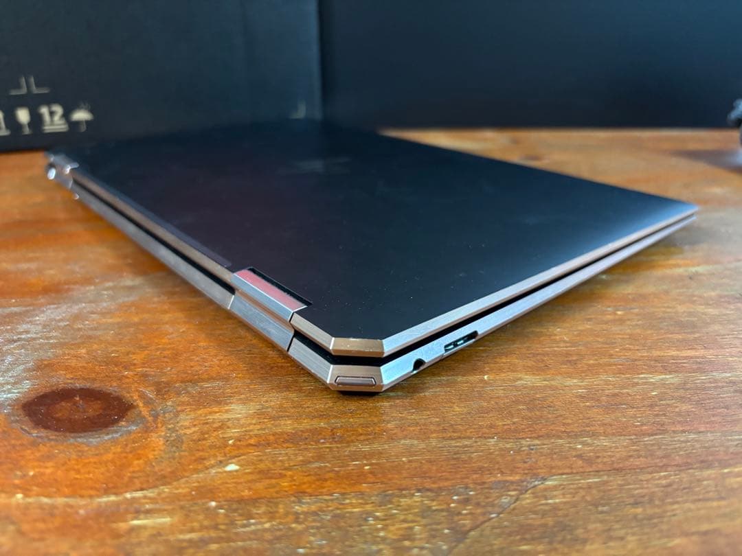 HP Spectre x360 13.3インチ core i7 メモリ32gb