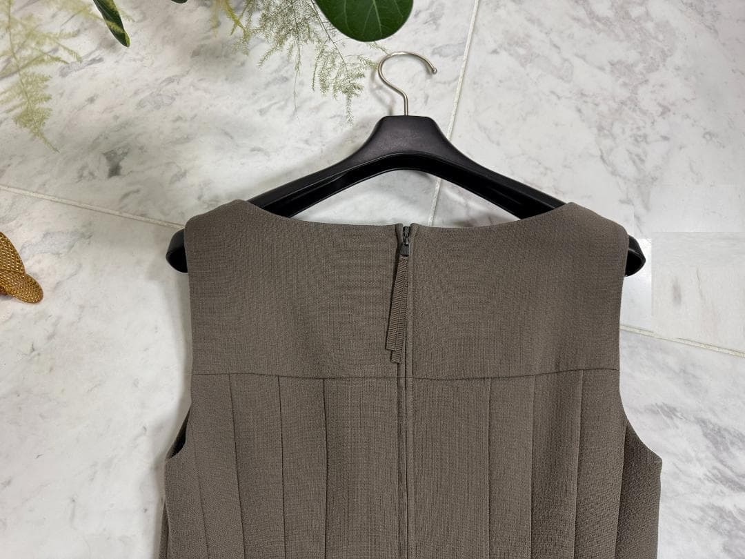 定価約12万★美品★FOXEYフォクシーマグノリア ウール美くびれシルエット38