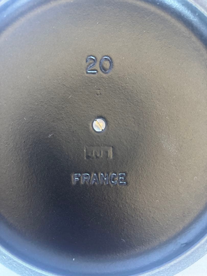 LE CREUSET ル・クルーゼ　ココットロンド　ターコイズ 20センチ