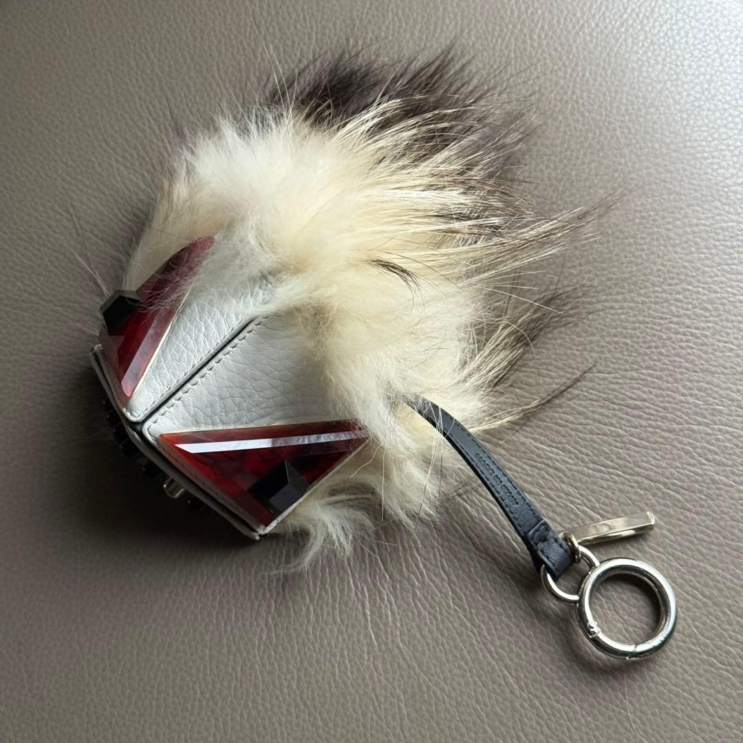 ♥️FENDI♥️モンスターバグズ バッグチャーム Furキーホルダーレザー