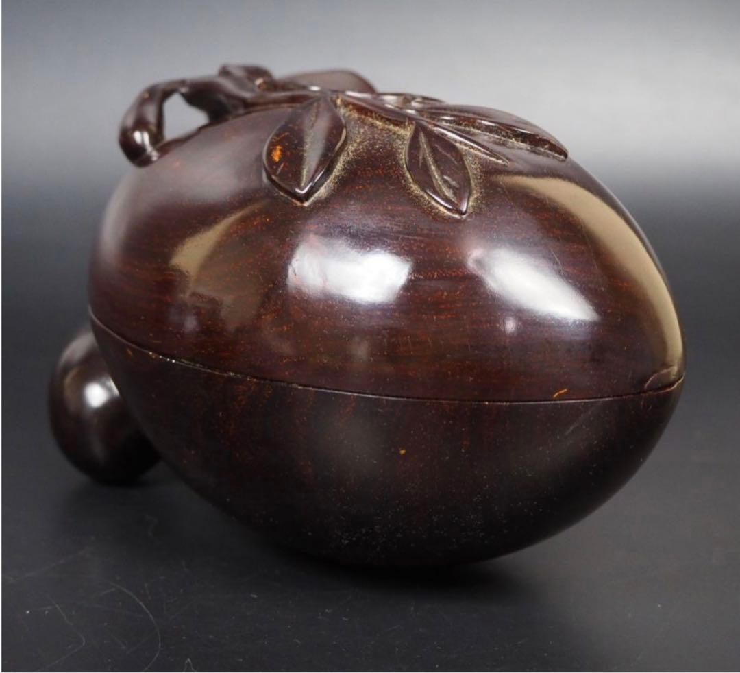 送料無料　時代物　唐木黄花梨（沈水）透かし彫り茄子形蓋物　美品