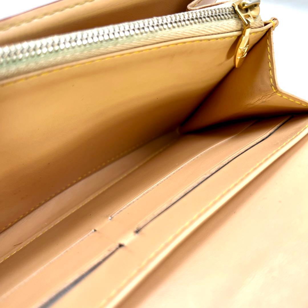 ルイヴィトン モノグラムマルチカラー ポルトフォイユサラ 村上隆 白×ベージュ