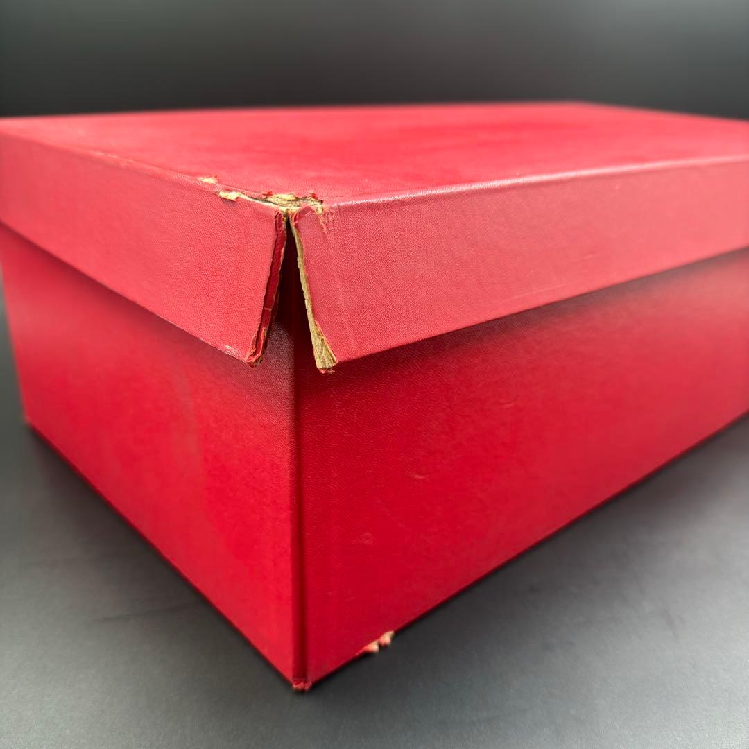 バカラ花瓶　DIVA