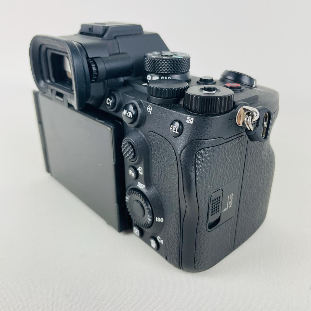 美品 Sony α7R V ボディ ミラーレス一眼カメラ ILCE-7RM5