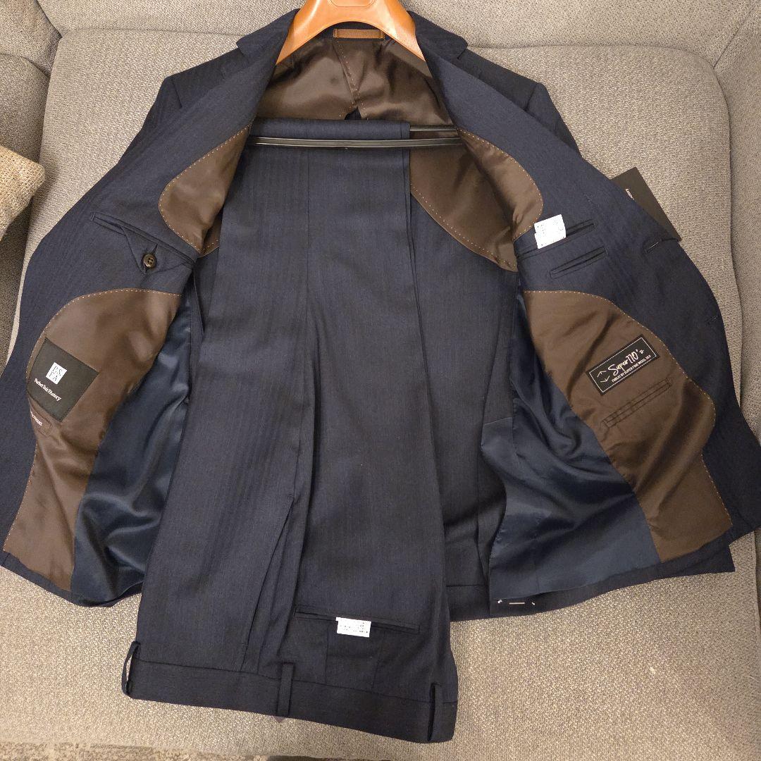 Perfect Suit Factoryネイビー ビジネススーツ AB4