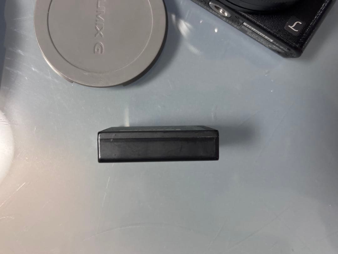 希少 パナソニックLUMIX ミラーレス一眼カメラ DMC-GM5-K レンズ付