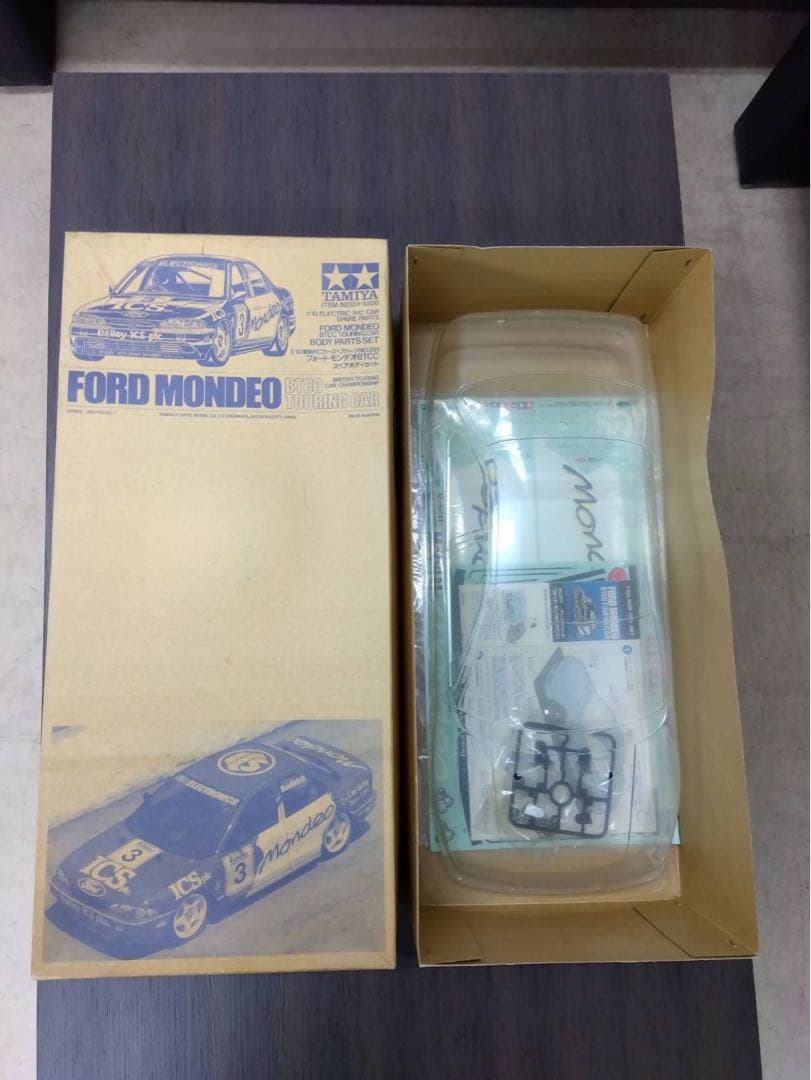 タミヤフォードモンデオラジコンボディ