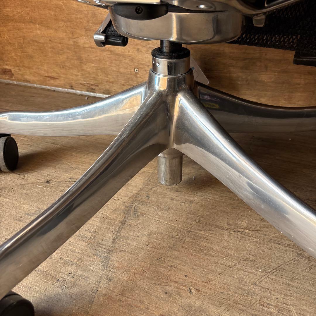 Ergohuman エルゴヒューマンプロオットマン内蔵型