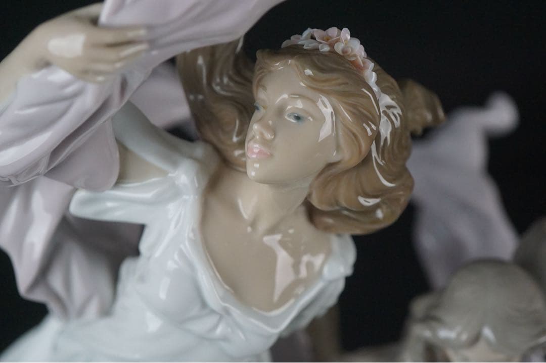 リヤドロ 「自由への賛歌」 Lladro