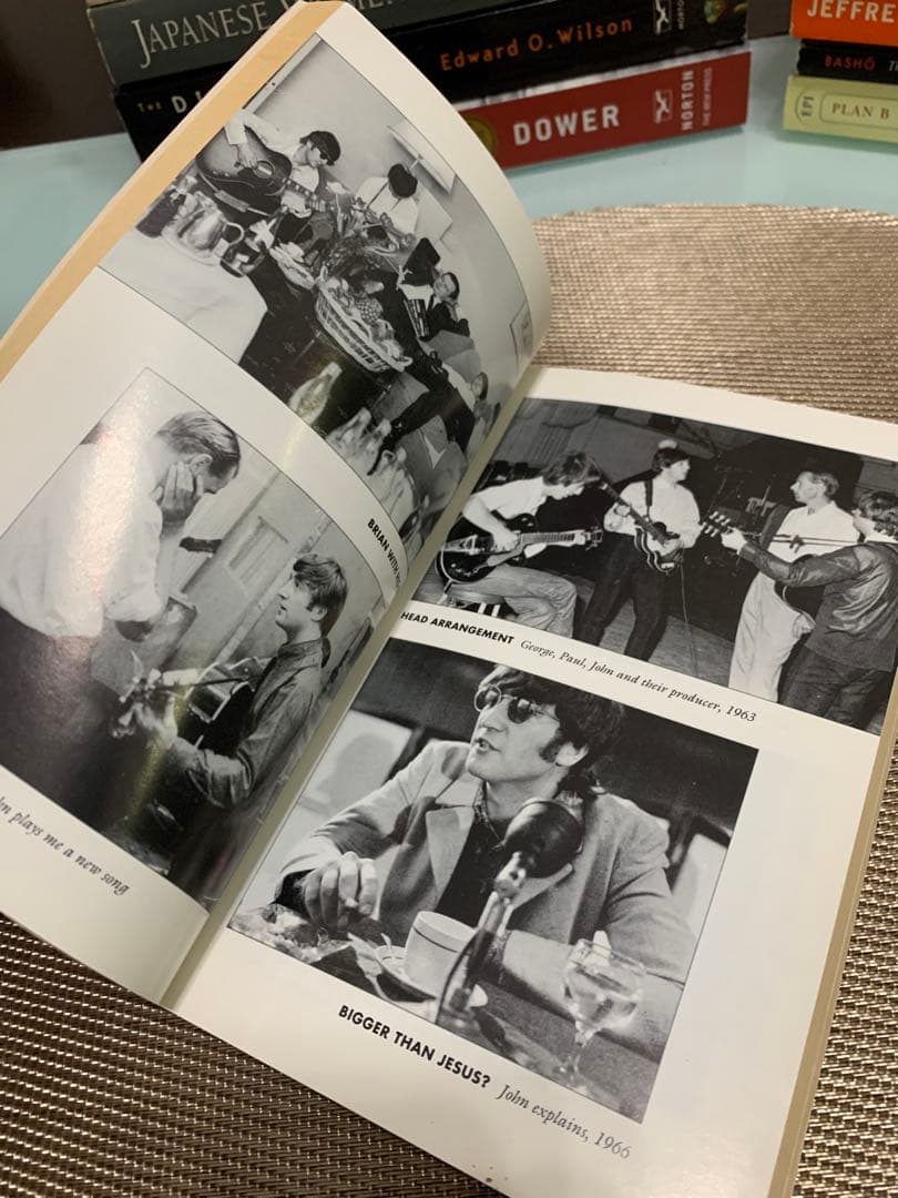 洋書 SUMMER OF LOVE: THE MAKING OF SGT PEPPER