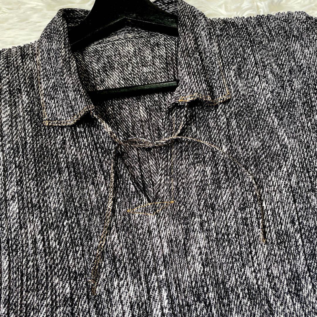 イッセイミヤケ PLEATSPLEASE デニム転写　変形　プリーツ　トップス