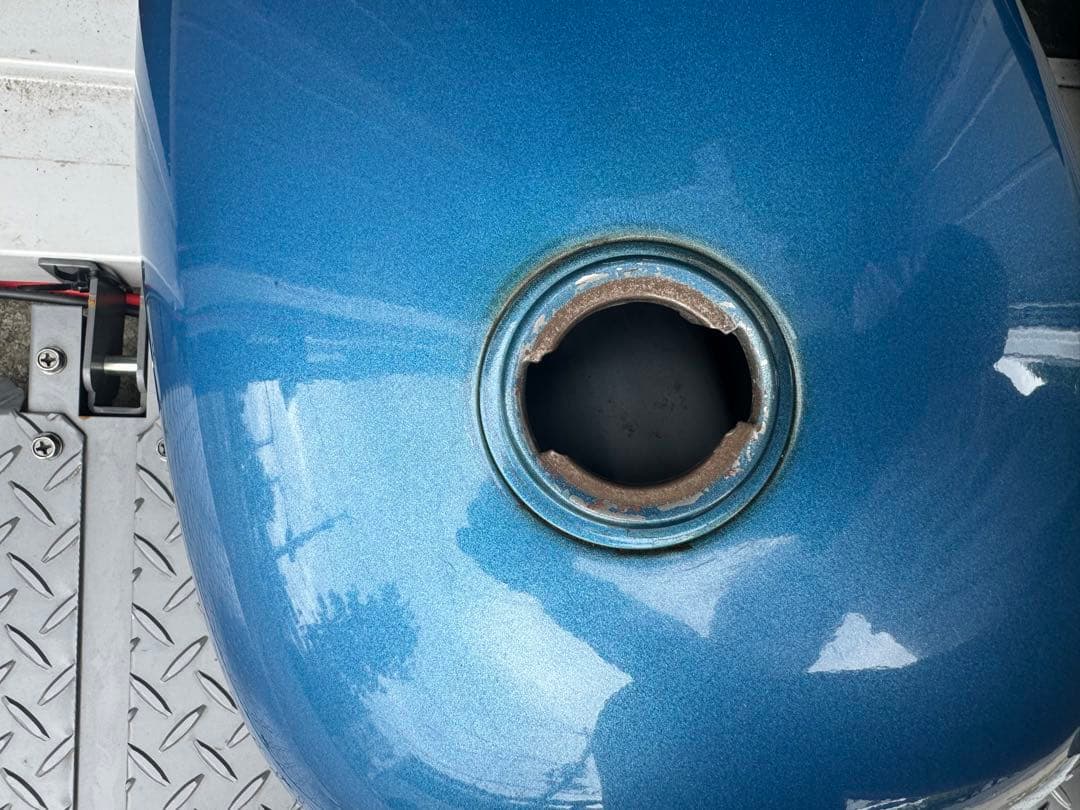 ハーレーダビッドソン タンク 青