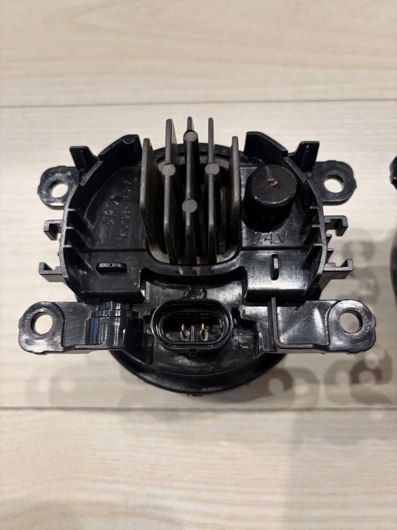 ショウワガレージ LEDフォグランプ イエロー インナーブラック　ジムニーなど