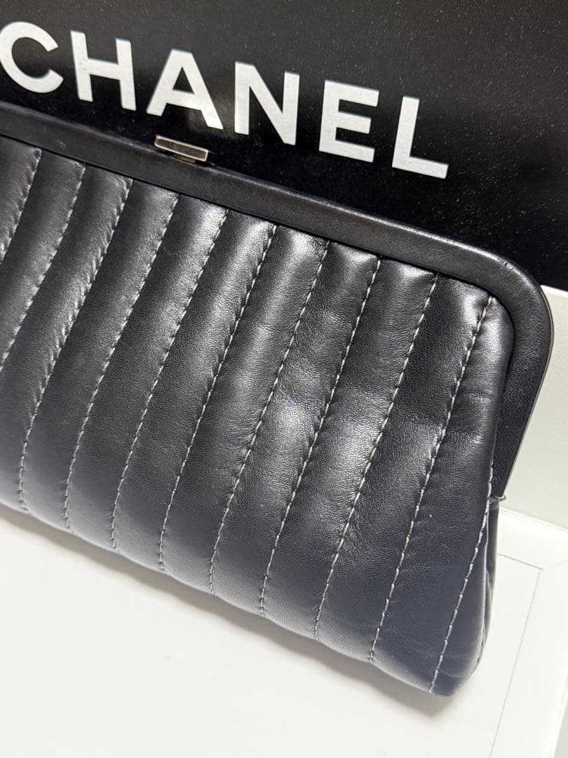 CHANEL ラムスキン マドモアゼル クラッチバッグ　美品