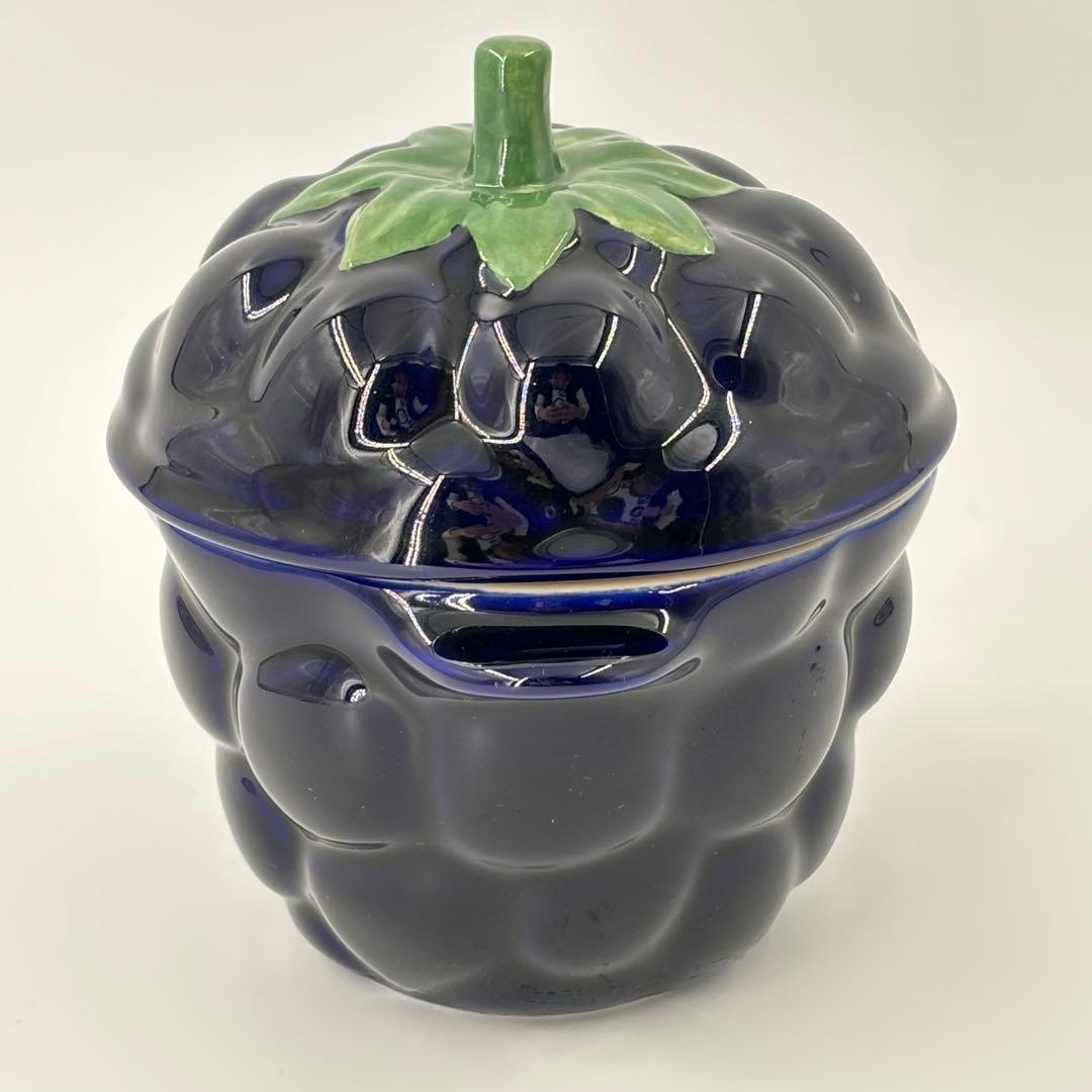 廃盤　希少　ルクルーゼ　ベリーシリーズ　ミニココット　ブラックベリー