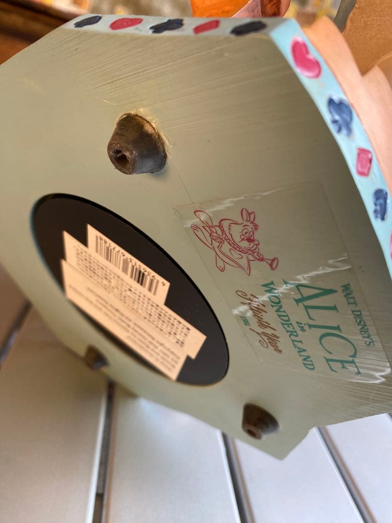 ふしぎの国のアリス　スノードーム　スノーグローブ　オルゴール　フィギュア