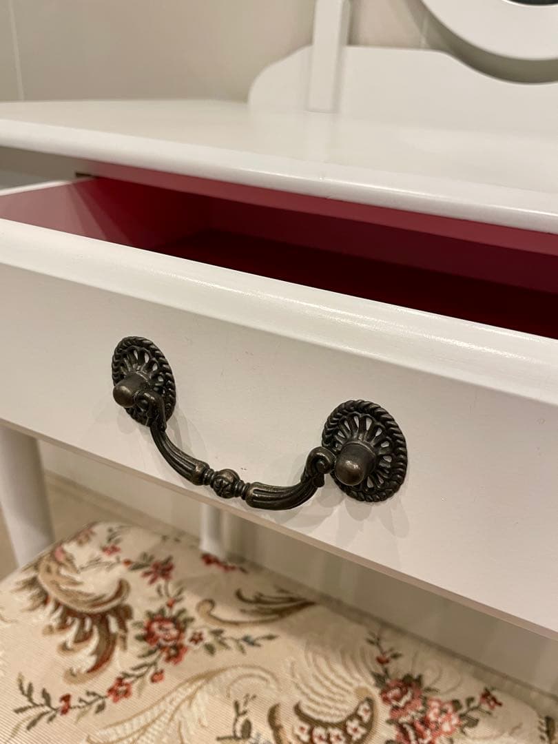 ホワイト ドレッサー ミラー付き　プリンセスドレッサー　猫脚　アンティーク