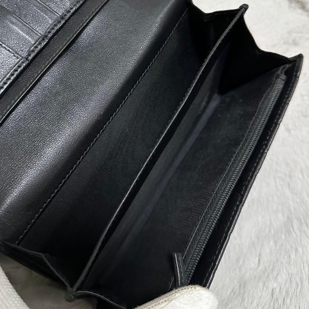 GUCCI グッチ　長財布　メタルロゴ　グッチシマ　ブラック　GG