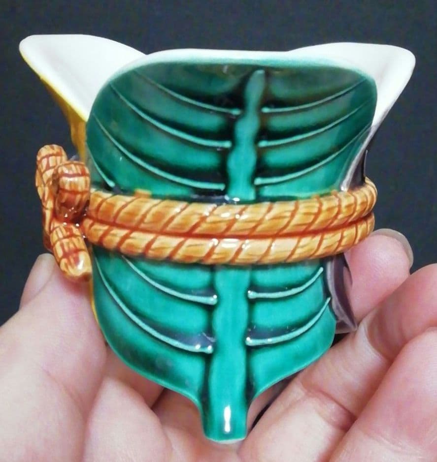 中村翠嵐作　交趾焼　三つ葉　蓋置　共箱　共布　略歴付　茶道具