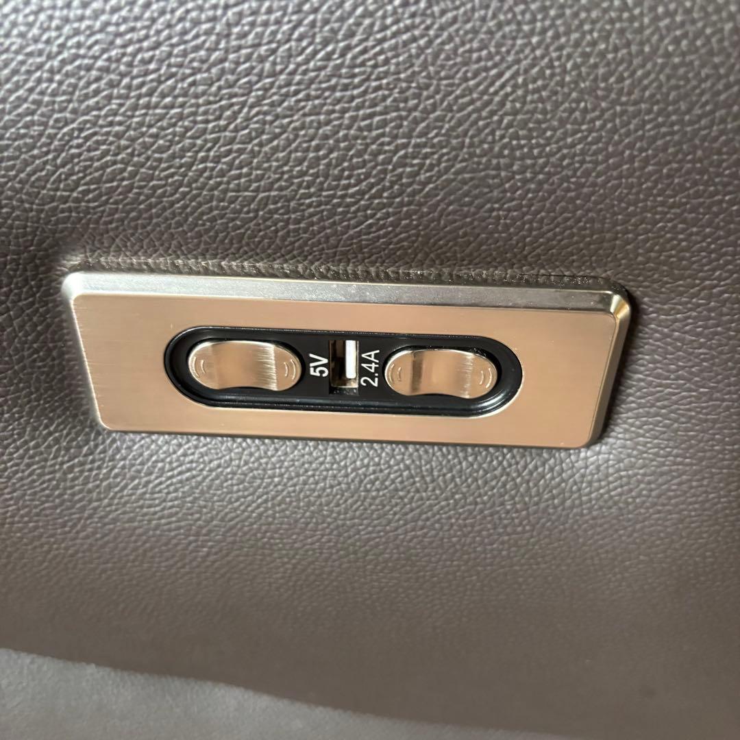 瀧511 ニトリ 電動リクライニングパーソナルチェア2モーター LE01