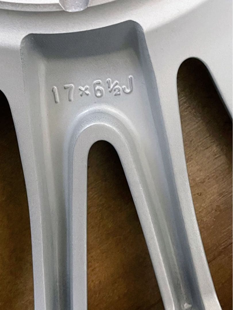 lionmarudaddy トヨタ 新型40系純正アルミホイール17インチ