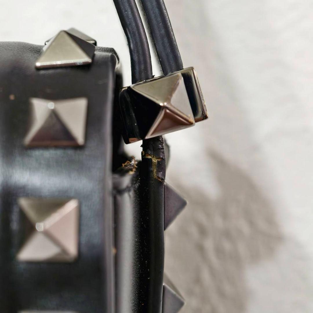 ヴァレンティノ ロックスタッズ23 イースト/ウエスト ショルダーバッグ