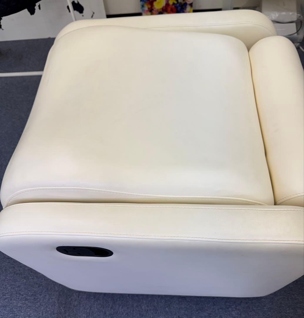 ネイル用リクライニングチェア