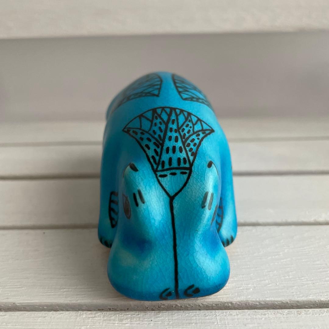 ニューヨーク メトロポリタン美術館 青いカバ WILLIAM MMA