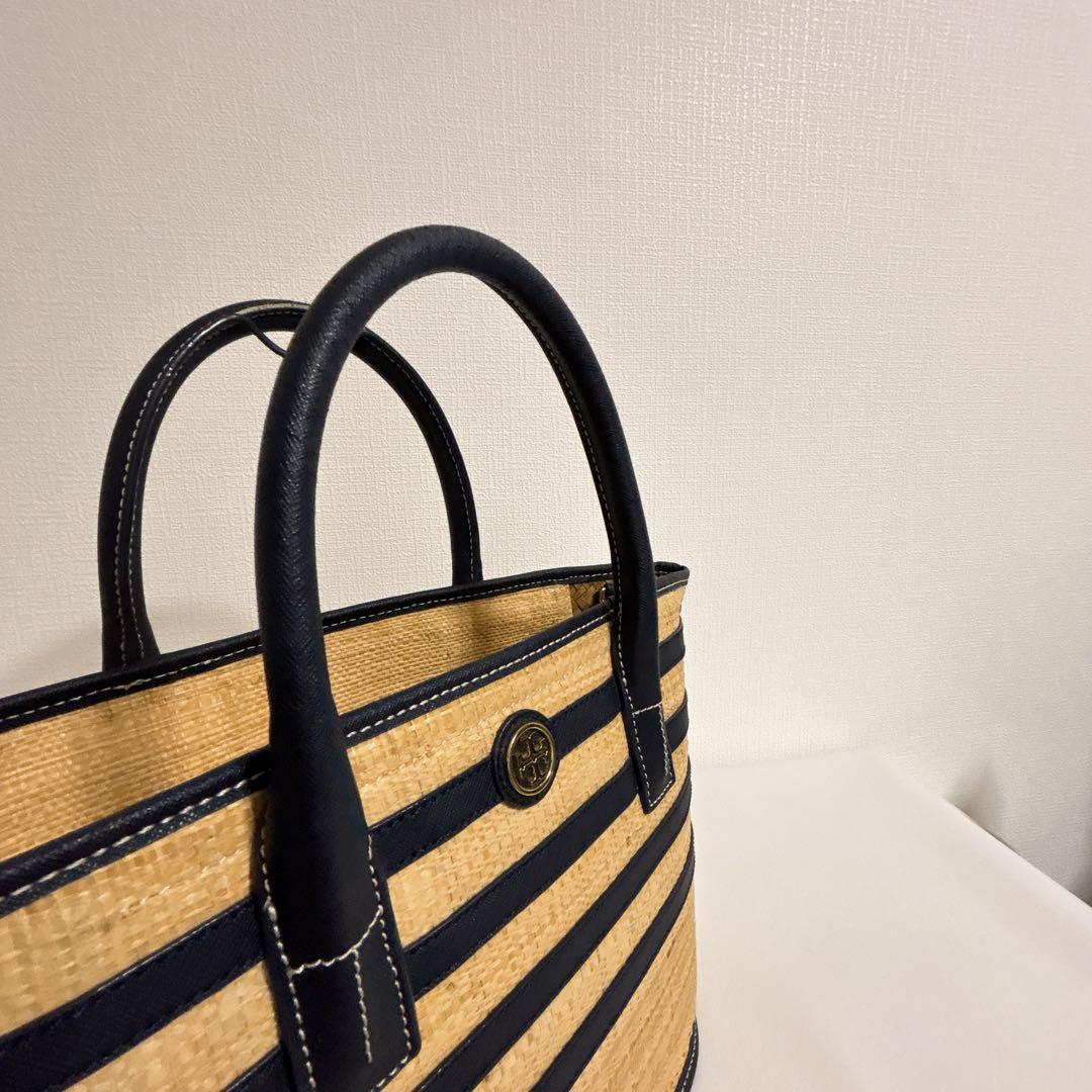 Tory Burch ストライプ かごバッグ　ネイビー