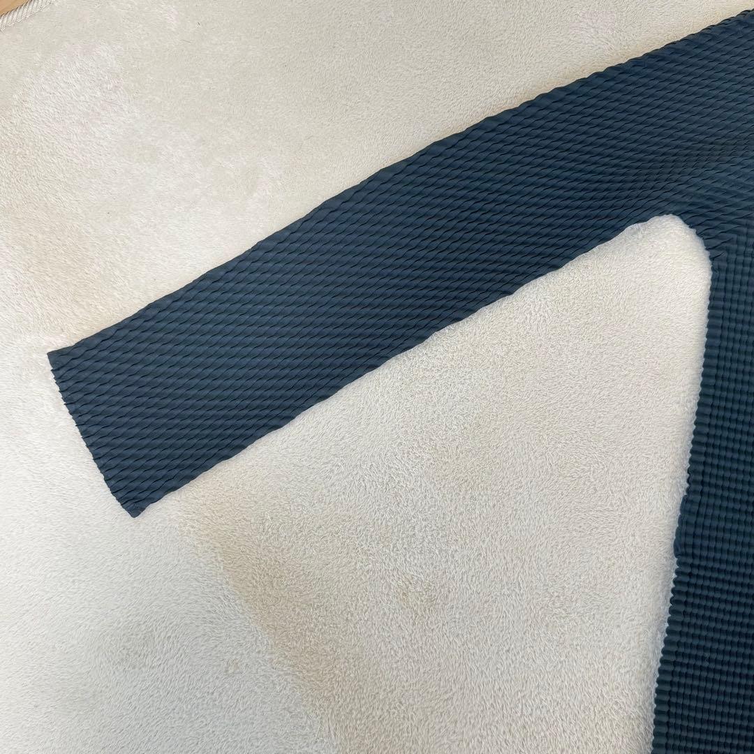 極美品✨ISSEY MIYAKE プリーツ　グリーン　オーバーサイズ　長袖